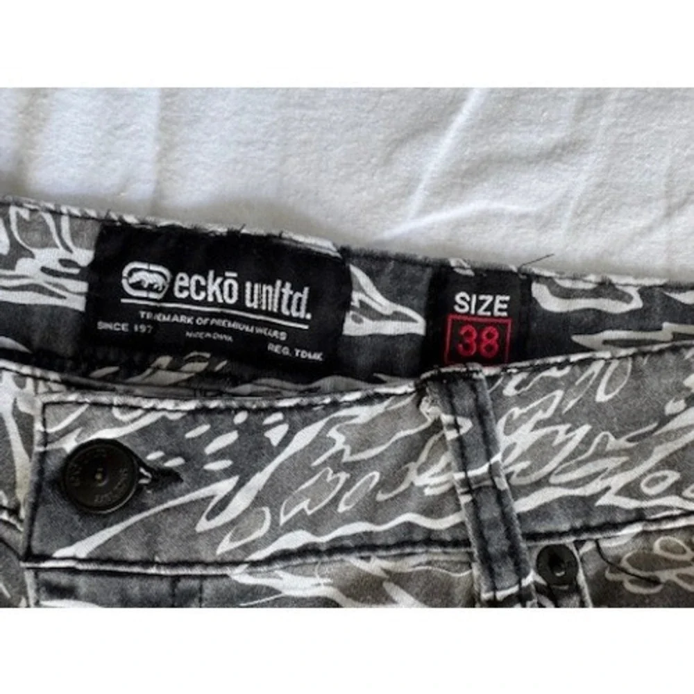 Ecko Unltd Mens Tiger Camo Moto Denim Shorts Streetwear Size 38 utility Y2K